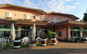 Hotel Ristorante Alla Campagna